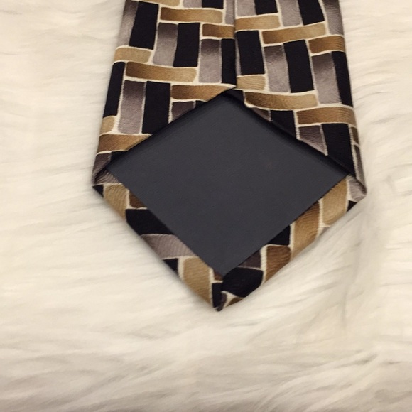 💰50% OFF Bundle of 5 Ties💰100% Silk Mens Tie, EUC by John Clarendon - Picture 5 of 5